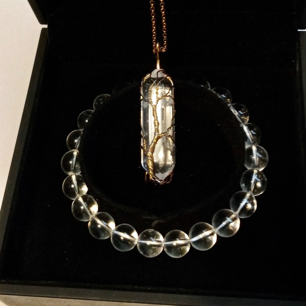 Handmade Natural Clear Quartz Bracelet and necklace